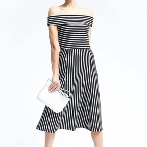 Banana Republic NWT black + white stripe dress